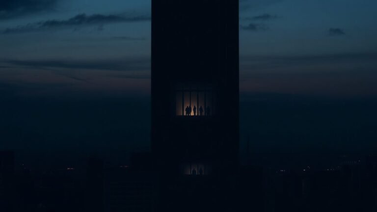 Palantir skyscraper at dusk, mysterious and powerful.